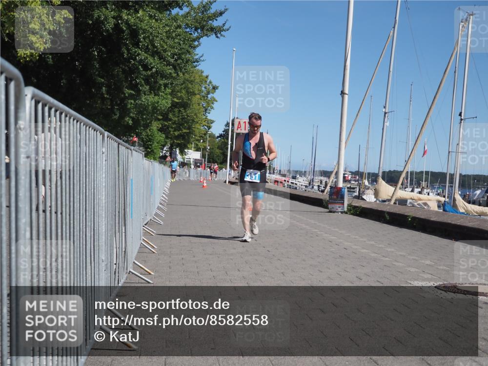 17.08.2025 - KN Förde Triathlon 2025 KatJ http://msf.ph/oto/8582558 17.08.2025 12:25:45 Laufen 351 meine-sportfotos.de