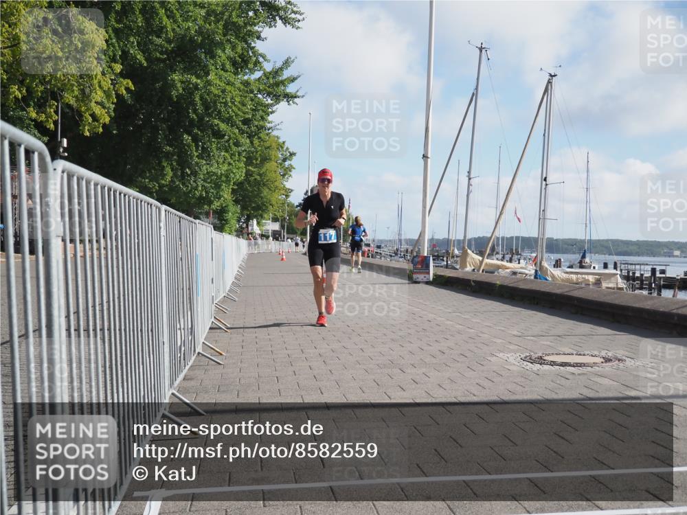 17.08.2025 - KN Förde Triathlon 2025 KatJ http://msf.ph/oto/8582559 17.08.2025 10:01:23 Laufen 117 meine-sportfotos.de
