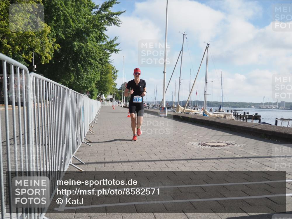 17.08.2025 - KN Förde Triathlon 2025 KatJ http://msf.ph/oto/8582571 17.08.2025 10:01:24 Laufen 117 meine-sportfotos.de
