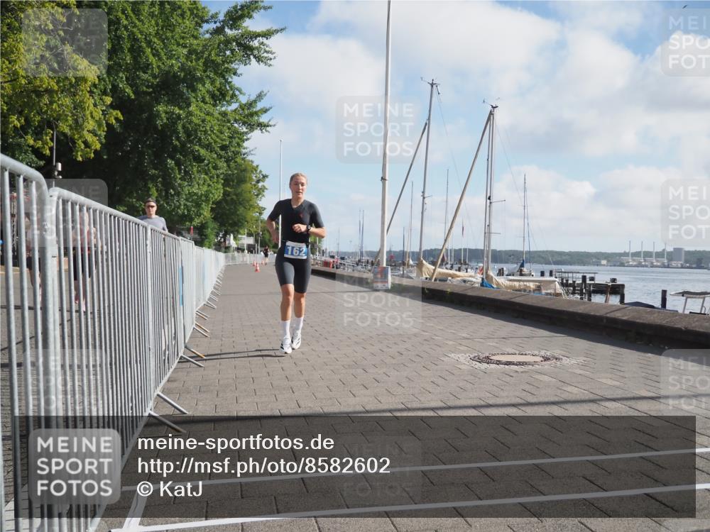 17.08.2025 - KN Förde Triathlon 2025 KatJ http://msf.ph/oto/8582602 17.08.2025 10:01:51 Laufen 162 meine-sportfotos.de