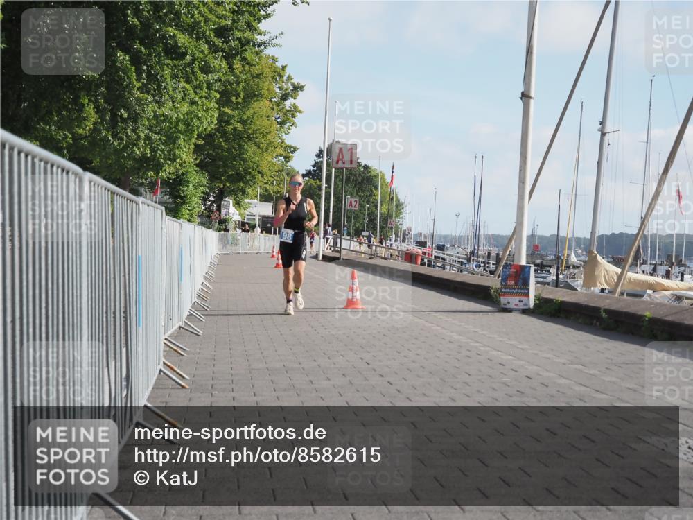 17.08.2025 - KN Förde Triathlon 2025 KatJ http://msf.ph/oto/8582615 17.08.2025 10:02:21 Laufen 198 meine-sportfotos.de