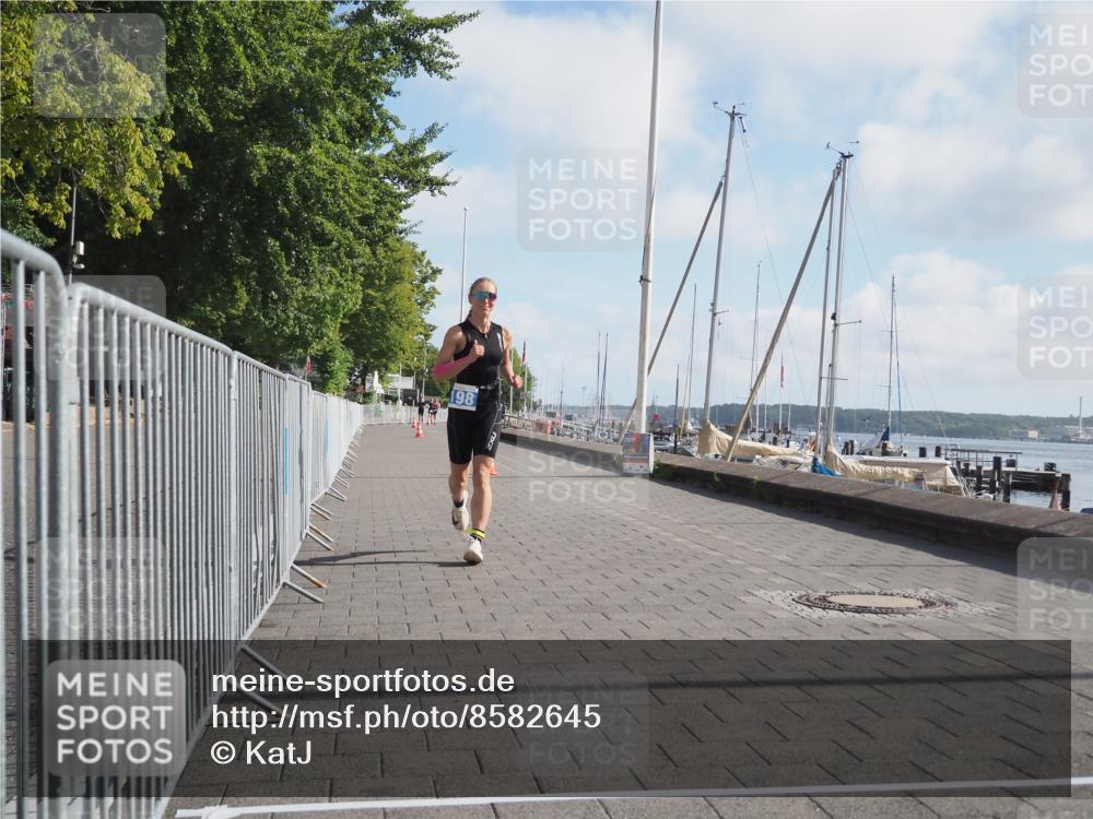17.08.2025 - KN Förde Triathlon 2025 KatJ http://msf.ph/oto/8582645 17.08.2025 10:02:24 Laufen 198 meine-sportfotos.de