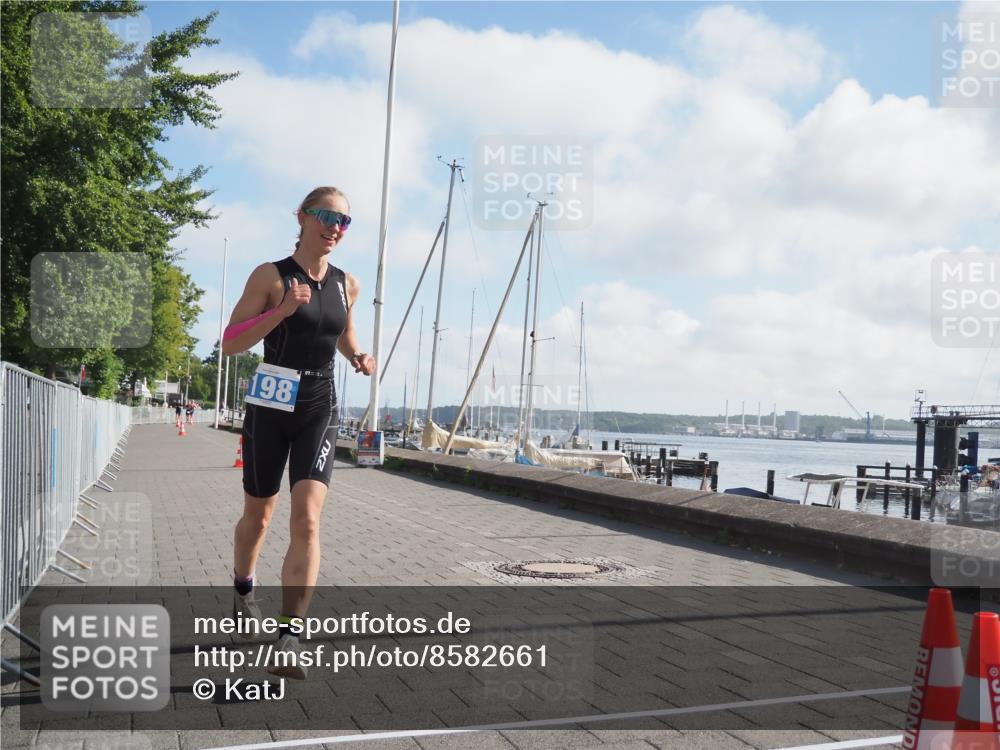 17.08.2025 - KN Förde Triathlon 2025 KatJ http://msf.ph/oto/8582661 17.08.2025 10:02:25 Laufen 198 meine-sportfotos.de