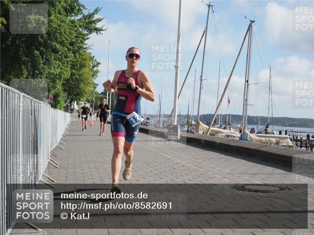 17.08.2025 - KN Förde Triathlon 2025 KatJ http://msf.ph/oto/8582691 17.08.2025 10:02:46 Laufen 121, 125, 147 meine-sportfotos.de
