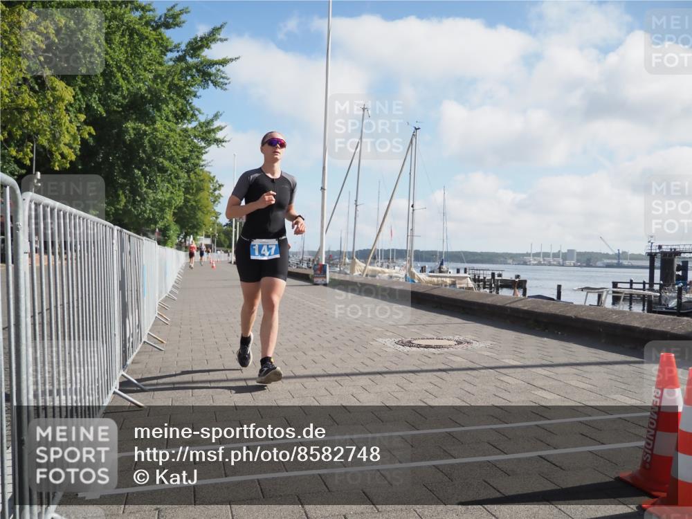 17.08.2025 - KN Förde Triathlon 2025 KatJ http://msf.ph/oto/8582748 17.08.2025 10:02:55 Laufen 125, 147 meine-sportfotos.de
