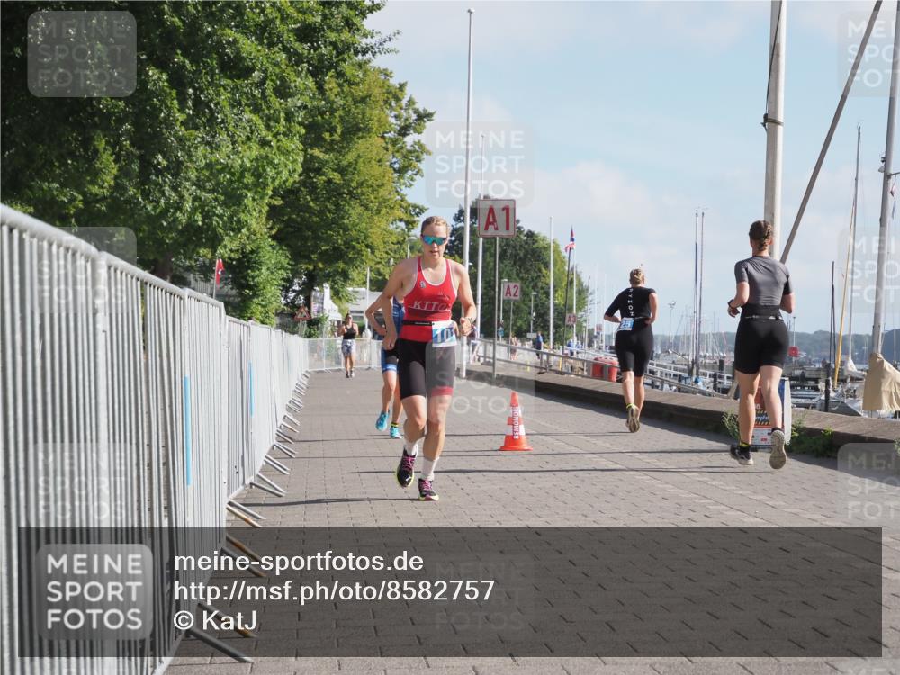 17.08.2025 - KN Förde Triathlon 2025 KatJ http://msf.ph/oto/8582757 17.08.2025 10:03:03 Laufen 101, 115 meine-sportfotos.de