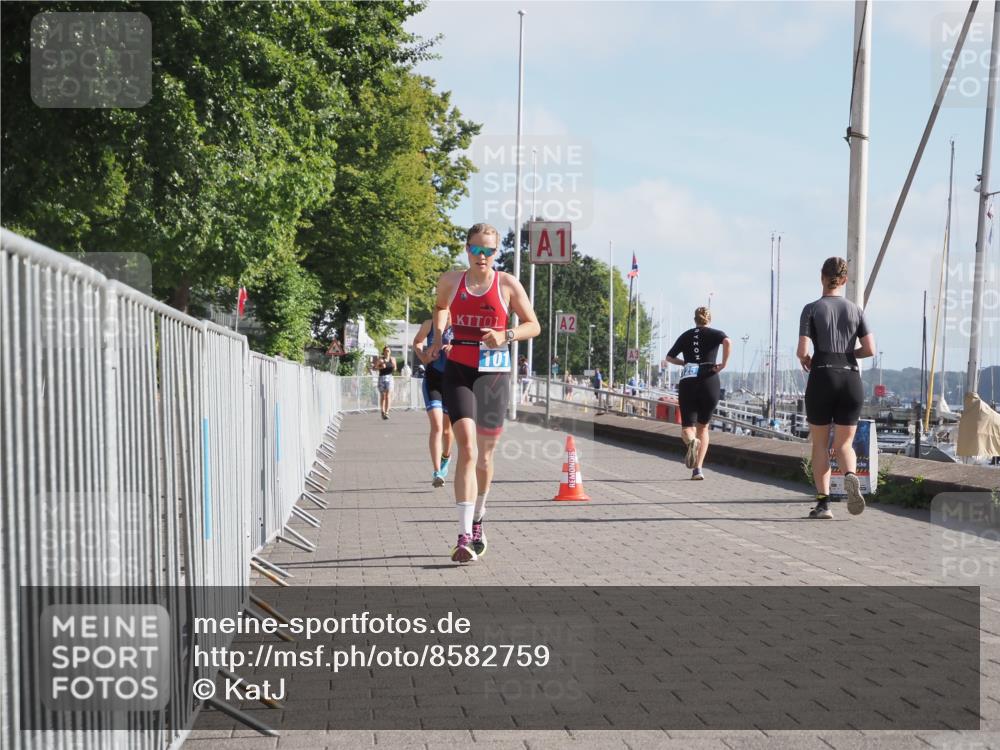 17.08.2025 - KN Förde Triathlon 2025 KatJ http://msf.ph/oto/8582759 17.08.2025 10:03:03 Laufen 101, 115 meine-sportfotos.de