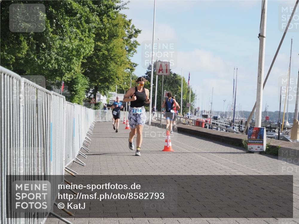 17.08.2025 - KN Förde Triathlon 2025 KatJ http://msf.ph/oto/8582793 17.08.2025 10:03:18 Laufen 107 meine-sportfotos.de