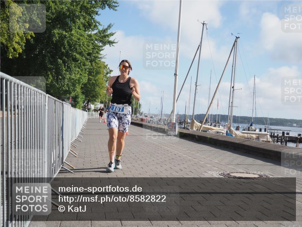 17.08.2025 - KN Förde Triathlon 2025 KatJ http://msf.ph/oto/8582822 17.08.2025 10:03:22 Laufen 107, 148 meine-sportfotos.de