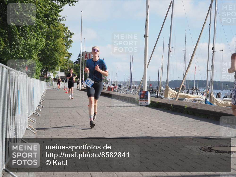 17.08.2025 - KN Förde Triathlon 2025 KatJ http://msf.ph/oto/8582841 17.08.2025 10:03:27 Laufen 126, 148 meine-sportfotos.de