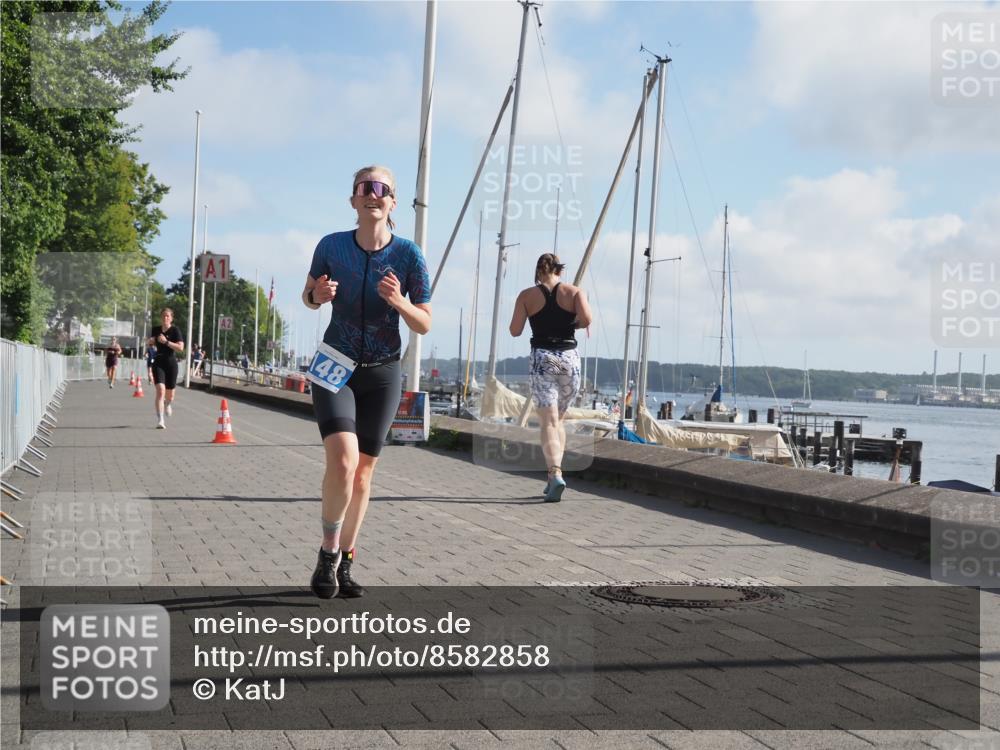 17.08.2025 - KN Förde Triathlon 2025 KatJ http://msf.ph/oto/8582858 17.08.2025 10:03:28 Laufen 126, 148 meine-sportfotos.de