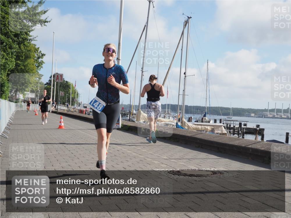 17.08.2025 - KN Förde Triathlon 2025 KatJ http://msf.ph/oto/8582860 17.08.2025 10:03:28 Laufen 126, 148 meine-sportfotos.de