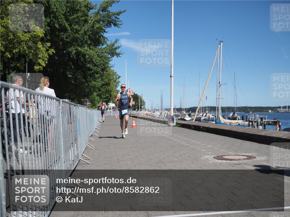 17.08.2025 - KN Förde Triathlon 2025 KatJ http://msf.ph/oto/8582862 17.08.2025 13:13:58 Laufen 403, 408 meine-sportfotos.de
