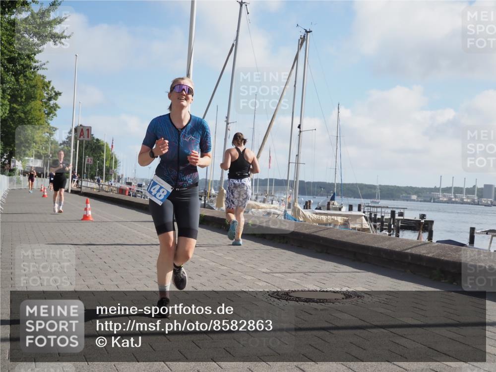 17.08.2025 - KN Förde Triathlon 2025 KatJ http://msf.ph/oto/8582863 17.08.2025 10:03:28 Laufen 126, 148 meine-sportfotos.de