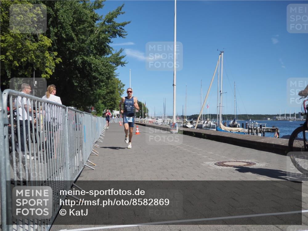 17.08.2025 - KN Förde Triathlon 2025 KatJ http://msf.ph/oto/8582869 17.08.2025 13:13:59 Laufen 403, 408 meine-sportfotos.de