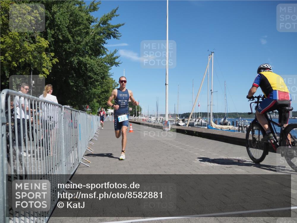 17.08.2025 - KN Förde Triathlon 2025 KatJ http://msf.ph/oto/8582881 17.08.2025 13:13:59 Laufen 403, 408 meine-sportfotos.de