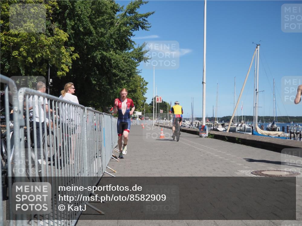 17.08.2025 - KN Förde Triathlon 2025 KatJ http://msf.ph/oto/8582909 17.08.2025 13:14:03 Laufen 403, 408 meine-sportfotos.de