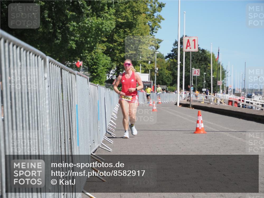 17.08.2025 - KN Förde Triathlon 2025 KatJ http://msf.ph/oto/8582917 17.08.2025 12:30:47 Laufen 606 meine-sportfotos.de