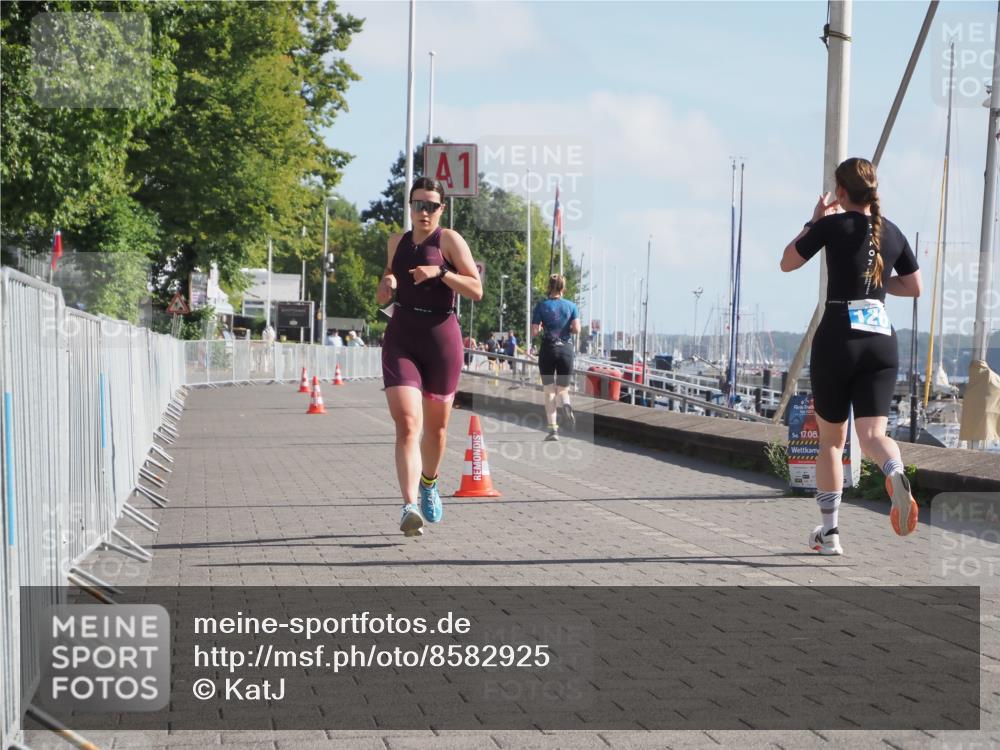 17.08.2025 - KN Förde Triathlon 2025 KatJ http://msf.ph/oto/8582925 17.08.2025 10:03:41 Laufen 116 meine-sportfotos.de