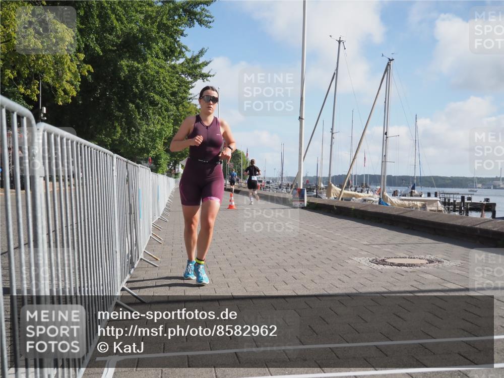 17.08.2025 - KN Förde Triathlon 2025 KatJ http://msf.ph/oto/8582962 17.08.2025 10:03:44 Laufen 116 meine-sportfotos.de