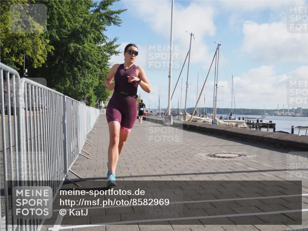 17.08.2025 - KN Förde Triathlon 2025 KatJ http://msf.ph/oto/8582969 17.08.2025 10:03:44 Laufen 116 meine-sportfotos.de