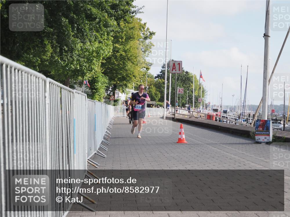 17.08.2025 - KN Förde Triathlon 2025 KatJ http://msf.ph/oto/8582977 17.08.2025 10:04:46 Laufen 127 meine-sportfotos.de