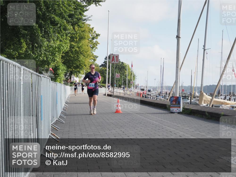 17.08.2025 - KN Förde Triathlon 2025 KatJ http://msf.ph/oto/8582995 17.08.2025 10:04:48 Laufen 127 meine-sportfotos.de