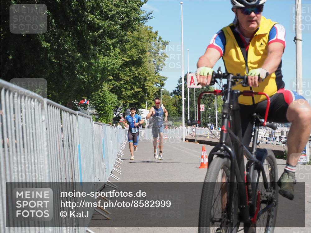 17.08.2025 - KN Förde Triathlon 2025 KatJ http://msf.ph/oto/8582999 17.08.2025 13:19:26 Laufen 408, 418 meine-sportfotos.de