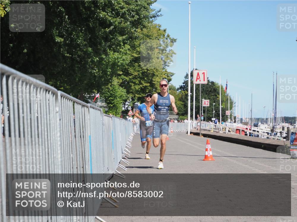 17.08.2025 - KN Förde Triathlon 2025 KatJ http://msf.ph/oto/8583002 17.08.2025 13:19:27 Laufen 408, 418 meine-sportfotos.de