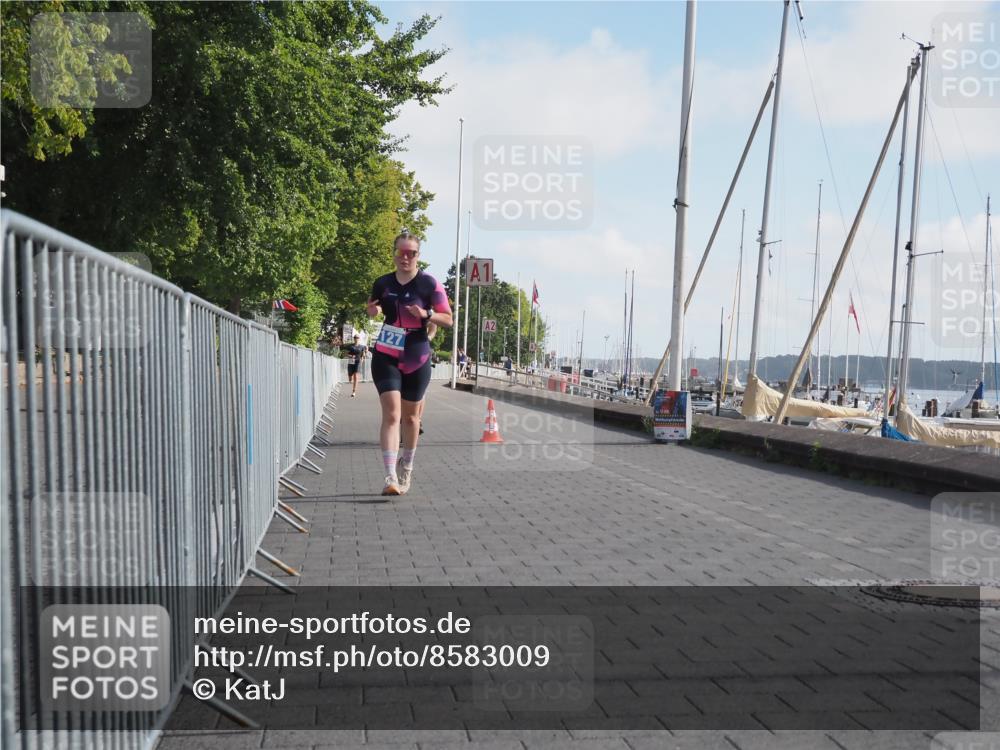 17.08.2025 - KN Förde Triathlon 2025 KatJ http://msf.ph/oto/8583009 17.08.2025 10:04:51 Laufen 127 meine-sportfotos.de