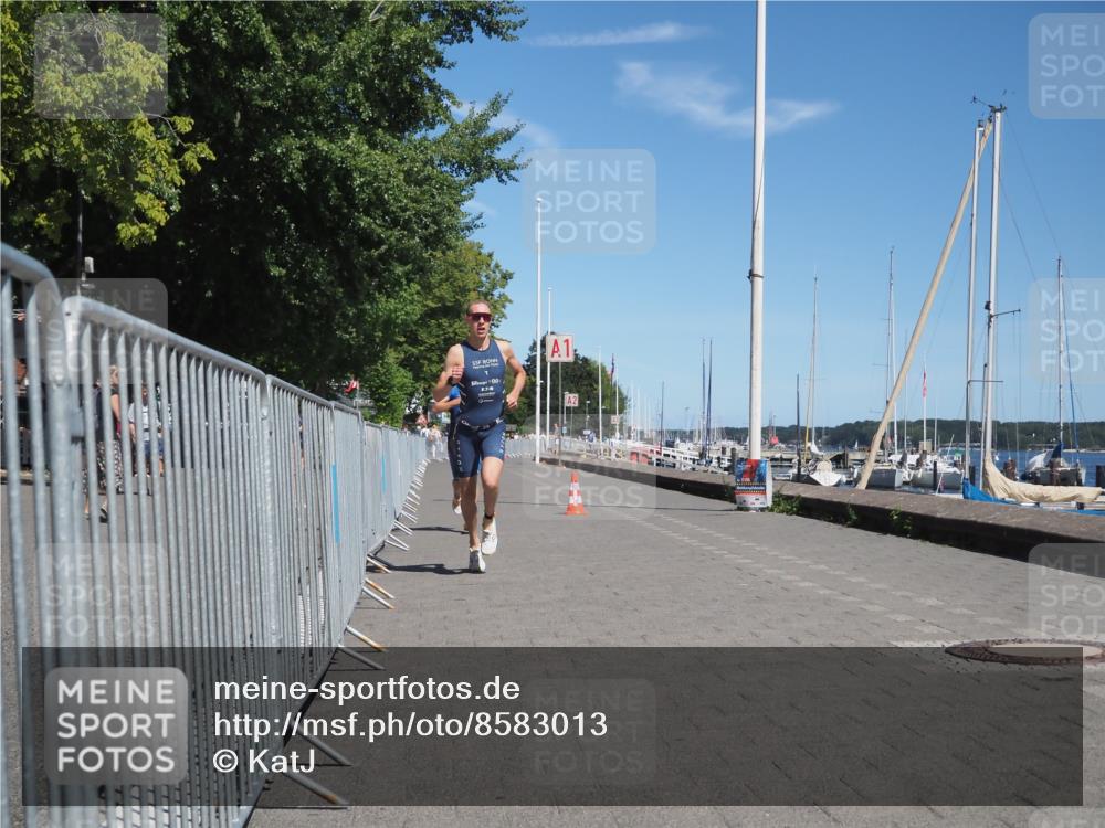 17.08.2025 - KN Förde Triathlon 2025 KatJ http://msf.ph/oto/8583013 17.08.2025 13:19:29 Laufen 408, 418 meine-sportfotos.de