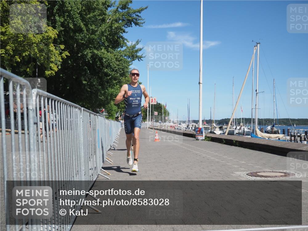 17.08.2025 - KN Förde Triathlon 2025 KatJ http://msf.ph/oto/8583028 17.08.2025 13:19:29 Laufen 408, 418 meine-sportfotos.de