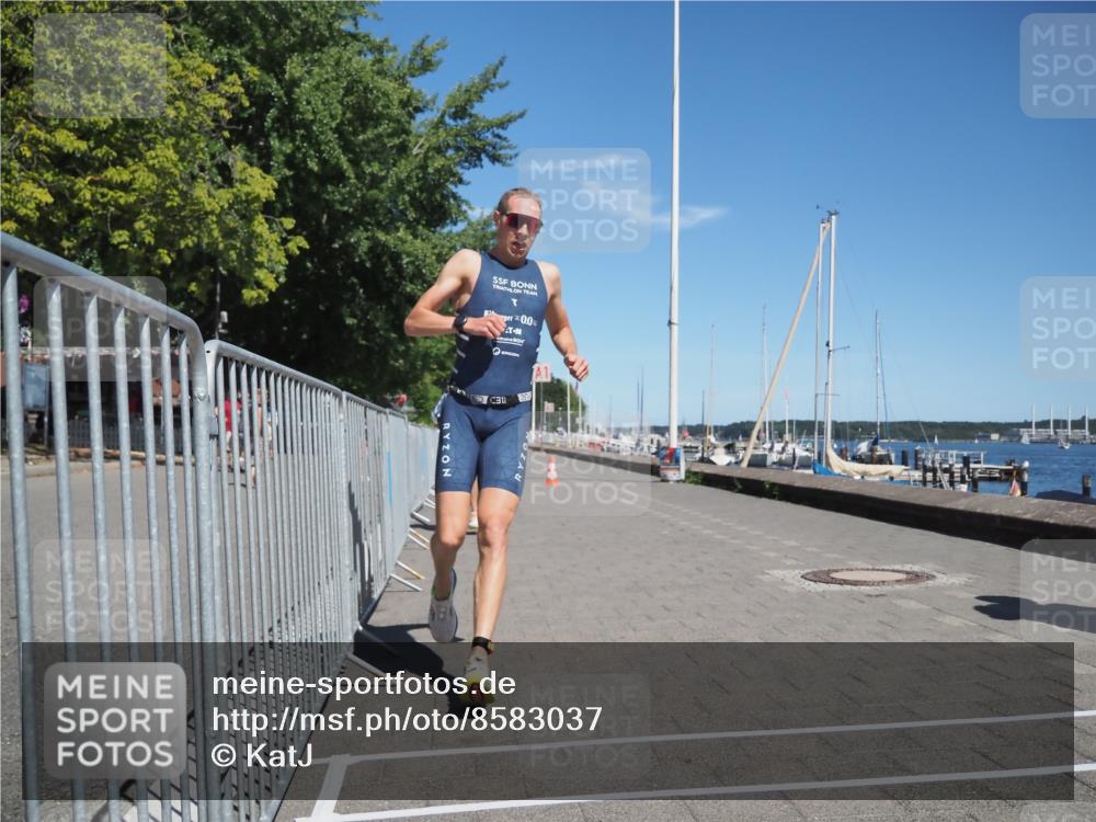 17.08.2025 - KN Förde Triathlon 2025 KatJ http://msf.ph/oto/8583037 17.08.2025 13:19:30 Laufen 408, 418 meine-sportfotos.de