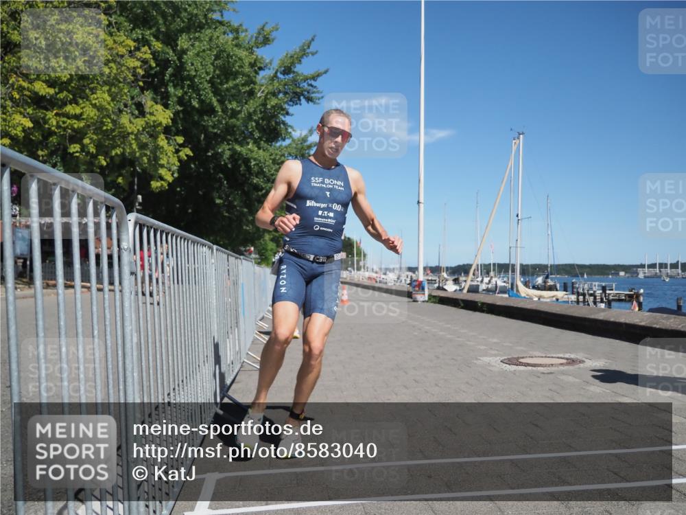 17.08.2025 - KN Förde Triathlon 2025 KatJ http://msf.ph/oto/8583040 17.08.2025 13:19:30 Laufen 408, 418 meine-sportfotos.de