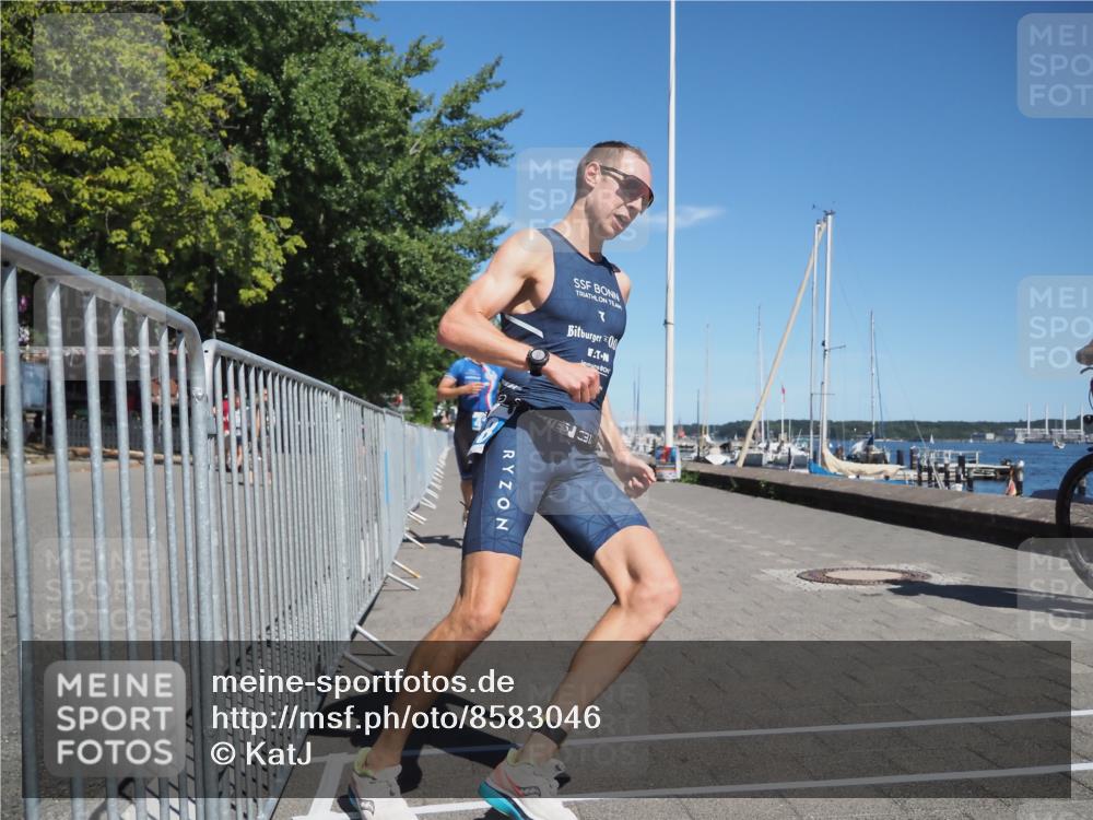 17.08.2025 - KN Förde Triathlon 2025 KatJ http://msf.ph/oto/8583046 17.08.2025 13:19:30 Laufen 408, 418 meine-sportfotos.de