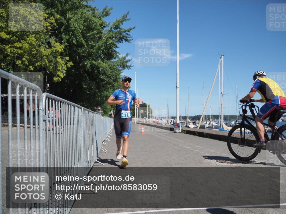 17.08.2025 - KN Förde Triathlon 2025 KatJ http://msf.ph/oto/8583059 17.08.2025 13:19:31 Laufen 408, 418 meine-sportfotos.de