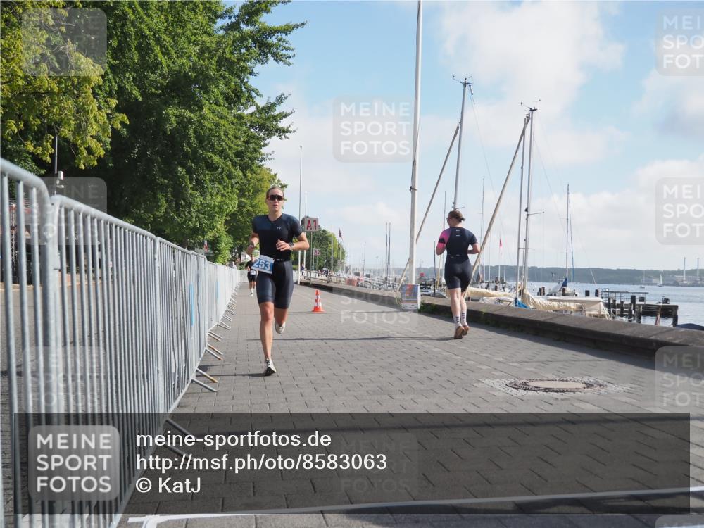 17.08.2025 - KN Förde Triathlon 2025 KatJ http://msf.ph/oto/8583063 17.08.2025 10:05:00 Laufen 168, 253 meine-sportfotos.de