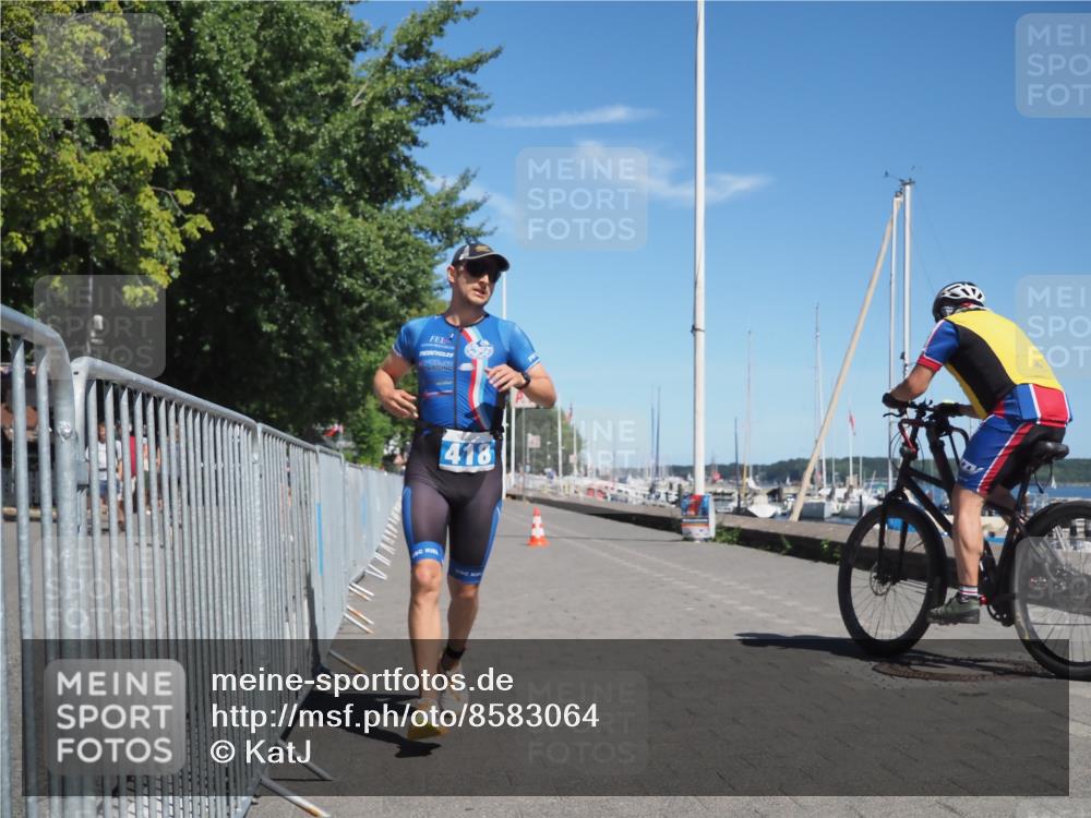 17.08.2025 - KN Förde Triathlon 2025 KatJ http://msf.ph/oto/8583064 17.08.2025 13:19:31 Laufen 408, 418 meine-sportfotos.de