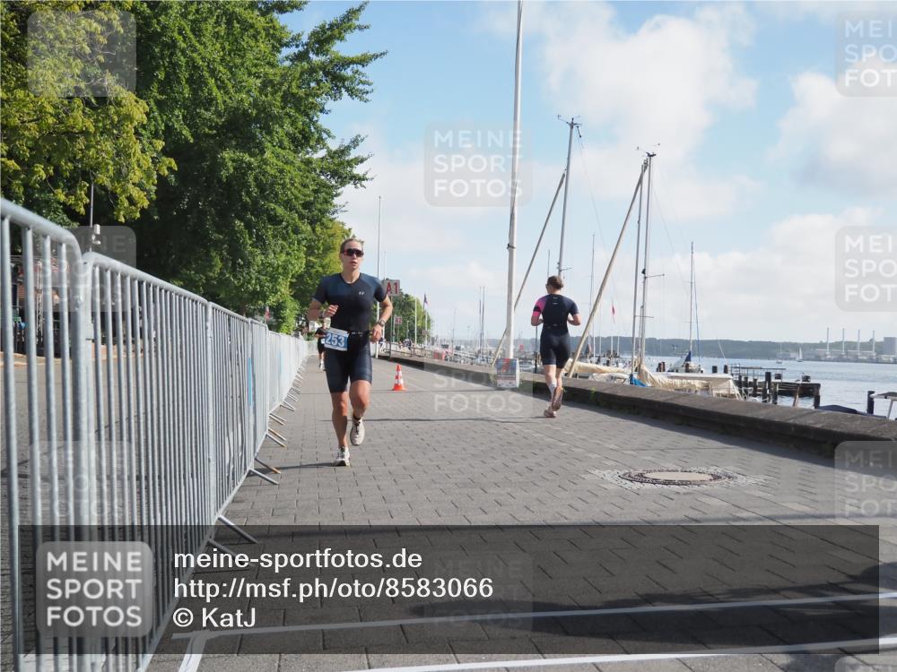 17.08.2025 - KN Förde Triathlon 2025 KatJ http://msf.ph/oto/8583066 17.08.2025 10:05:00 Laufen 168, 253 meine-sportfotos.de