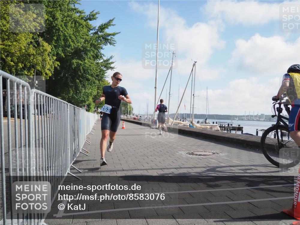 17.08.2025 - KN Förde Triathlon 2025 KatJ http://msf.ph/oto/8583076 17.08.2025 10:05:00 Laufen 168, 253 meine-sportfotos.de