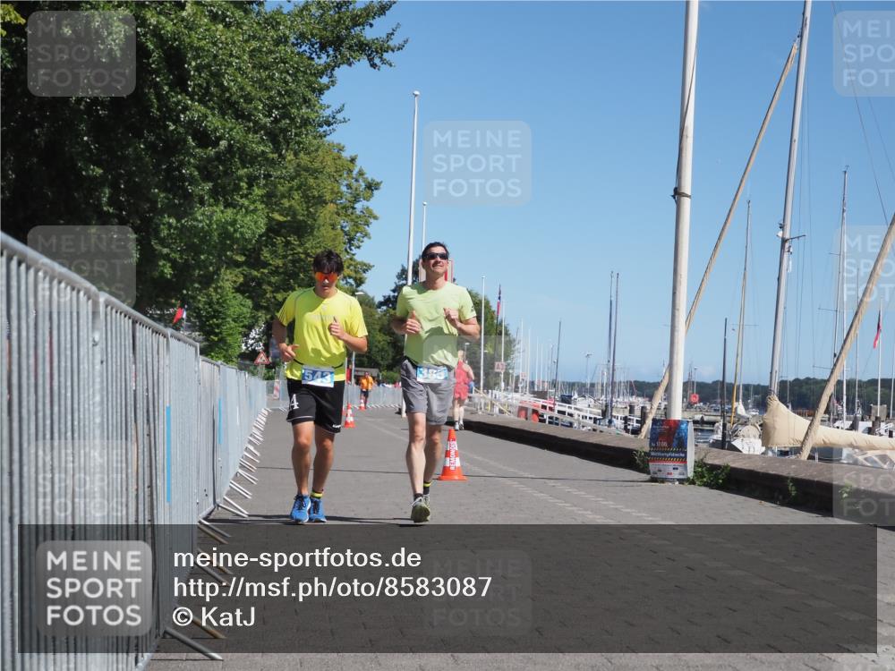 17.08.2025 - KN Förde Triathlon 2025 KatJ http://msf.ph/oto/8583087 17.08.2025 12:31:15 Laufen 385 meine-sportfotos.de