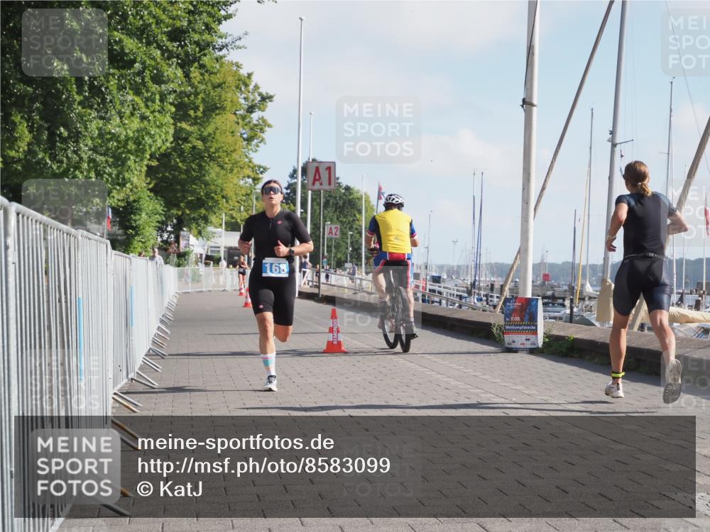 17.08.2025 - KN Förde Triathlon 2025 KatJ http://msf.ph/oto/8583099 17.08.2025 10:05:05 Laufen 168 meine-sportfotos.de