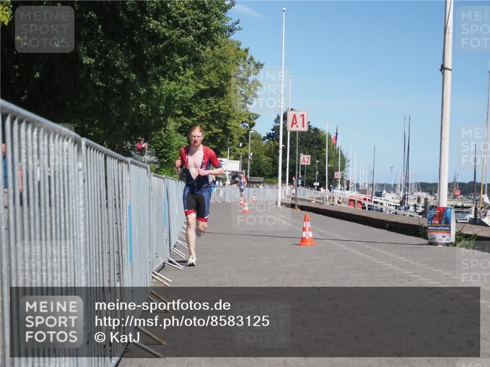 17.08.2025 - KN Förde Triathlon 2025 KatJ http://msf.ph/oto/8583125 17.08.2025 13:20:34 Laufen 403 meine-sportfotos.de