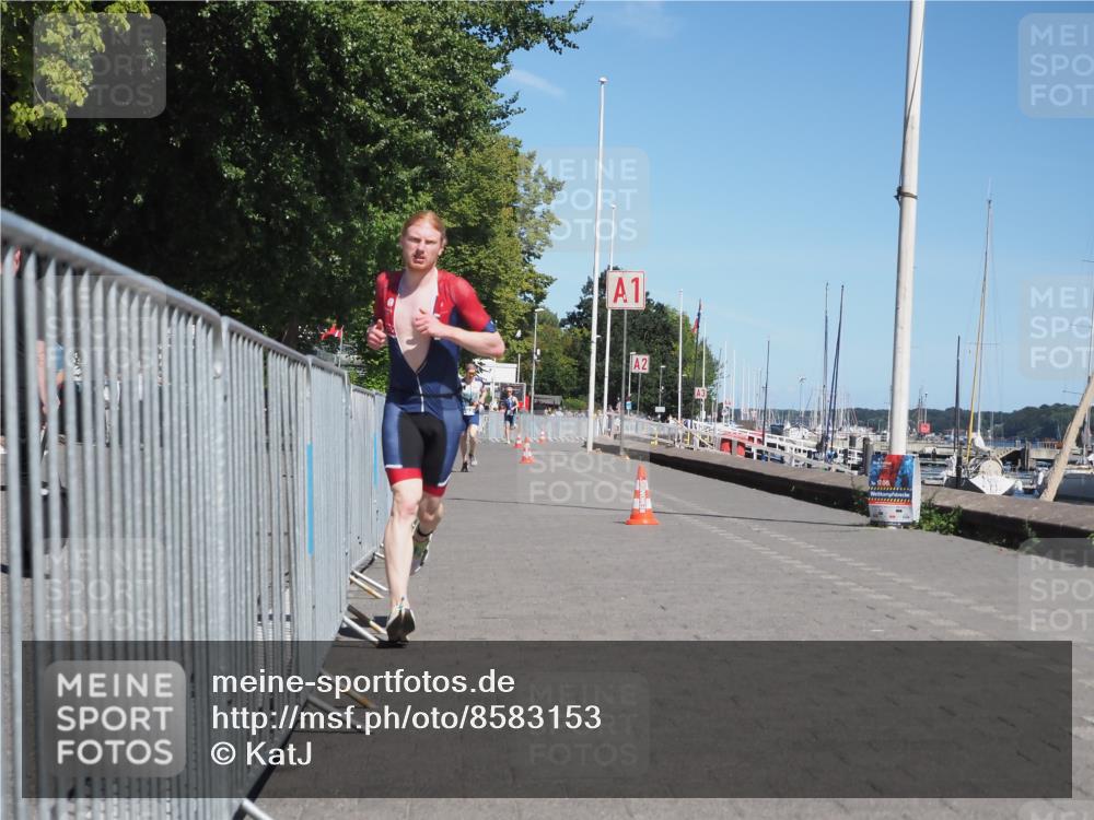17.08.2025 - KN Förde Triathlon 2025 KatJ http://msf.ph/oto/8583153 17.08.2025 13:20:35 Laufen 402, 403 meine-sportfotos.de