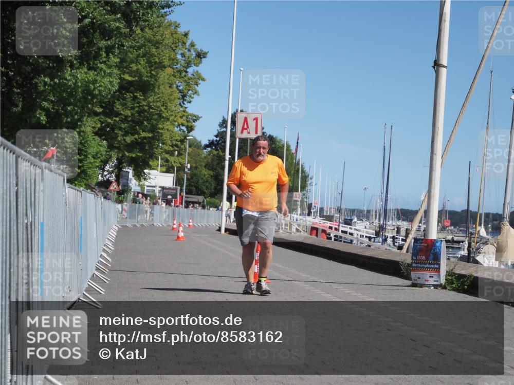 17.08.2025 - KN Förde Triathlon 2025 KatJ http://msf.ph/oto/8583162 17.08.2025 12:31:59 Laufen 363 meine-sportfotos.de