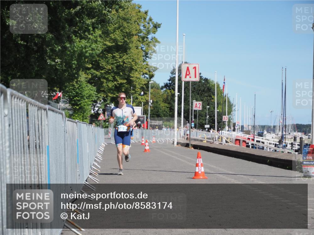 17.08.2025 - KN Förde Triathlon 2025 KatJ http://msf.ph/oto/8583174 17.08.2025 13:20:40 Laufen 402 meine-sportfotos.de