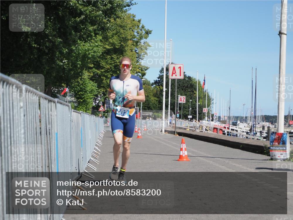 17.08.2025 - KN Förde Triathlon 2025 KatJ http://msf.ph/oto/8583200 17.08.2025 13:20:42 Laufen 402 meine-sportfotos.de