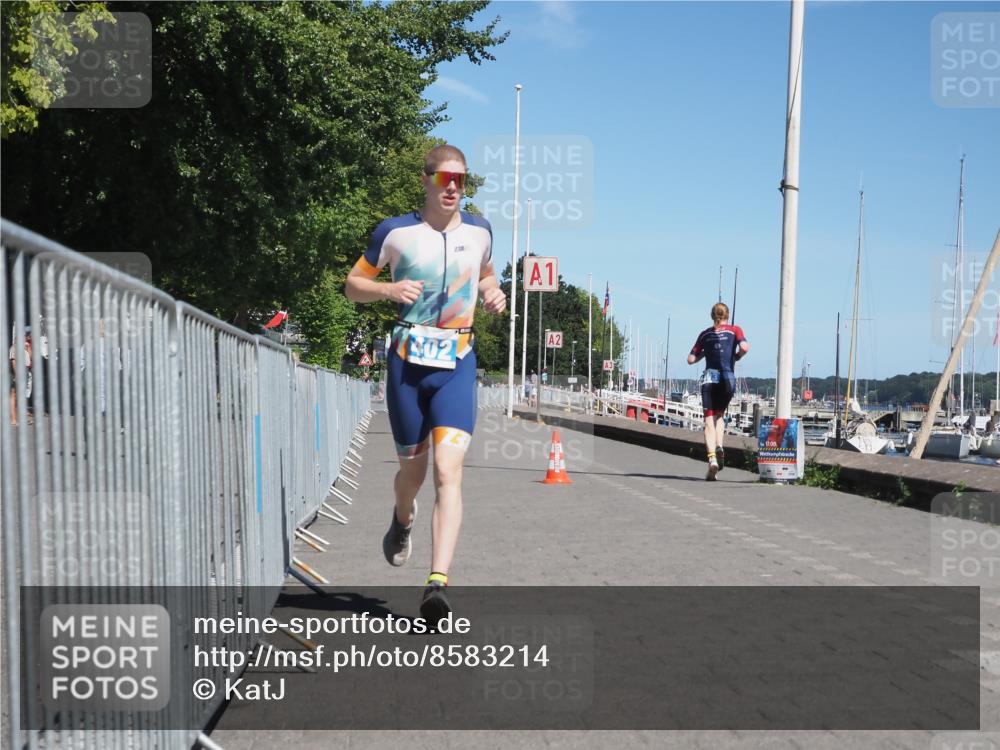 17.08.2025 - KN Förde Triathlon 2025 KatJ http://msf.ph/oto/8583214 17.08.2025 13:20:43 Laufen 402 meine-sportfotos.de