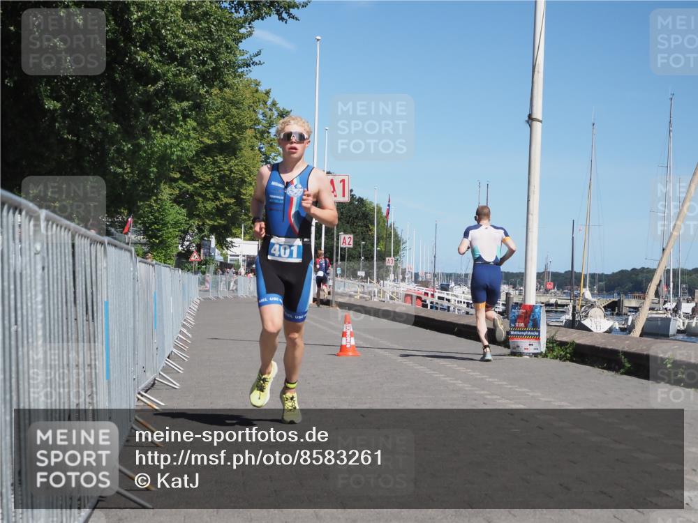17.08.2025 - KN Förde Triathlon 2025 KatJ http://msf.ph/oto/8583261 17.08.2025 13:20:51 Laufen 401 meine-sportfotos.de