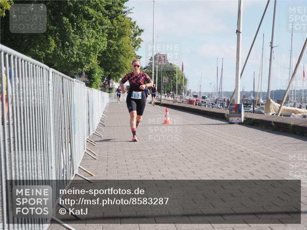 17.08.2025 - KN Förde Triathlon 2025 KatJ http://msf.ph/oto/8583287 17.08.2025 10:06:01 Laufen 152 meine-sportfotos.de